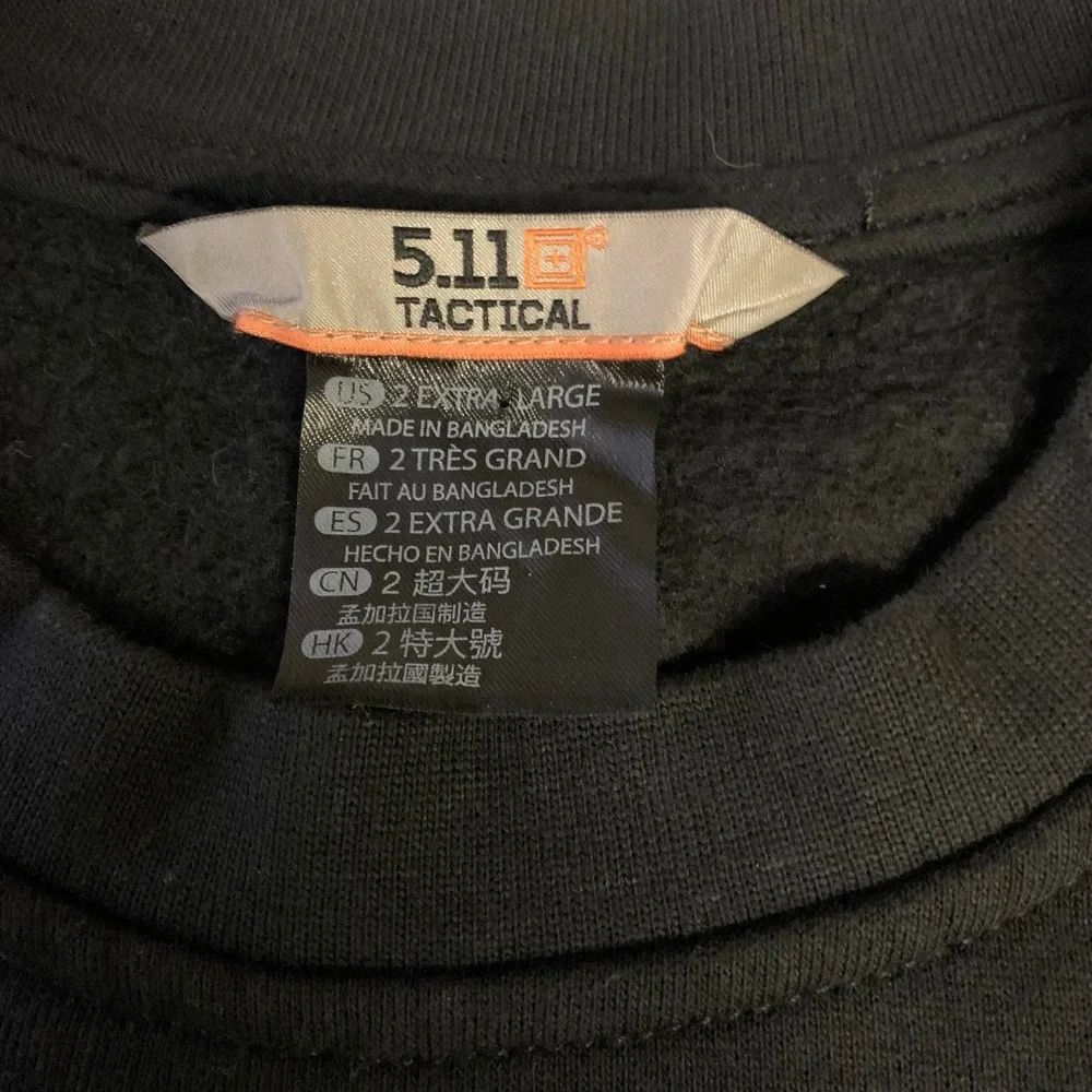 5.11 Tactical Sweatshirt Mens‎ 2XL Black Chest Pocket Crewneck Fleece Lined